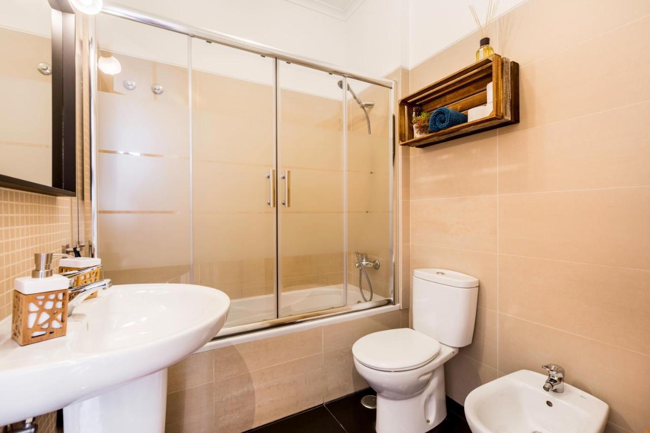 Stunning And Spacious Lofts Just By Graca And Alfama Lisbona Esterno foto