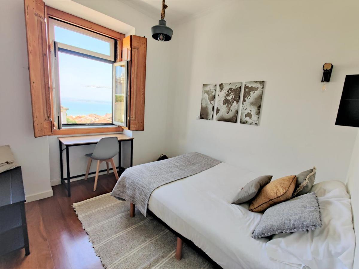 Stunning And Spacious Lofts Just By Graca And Alfama Lisbona Esterno foto