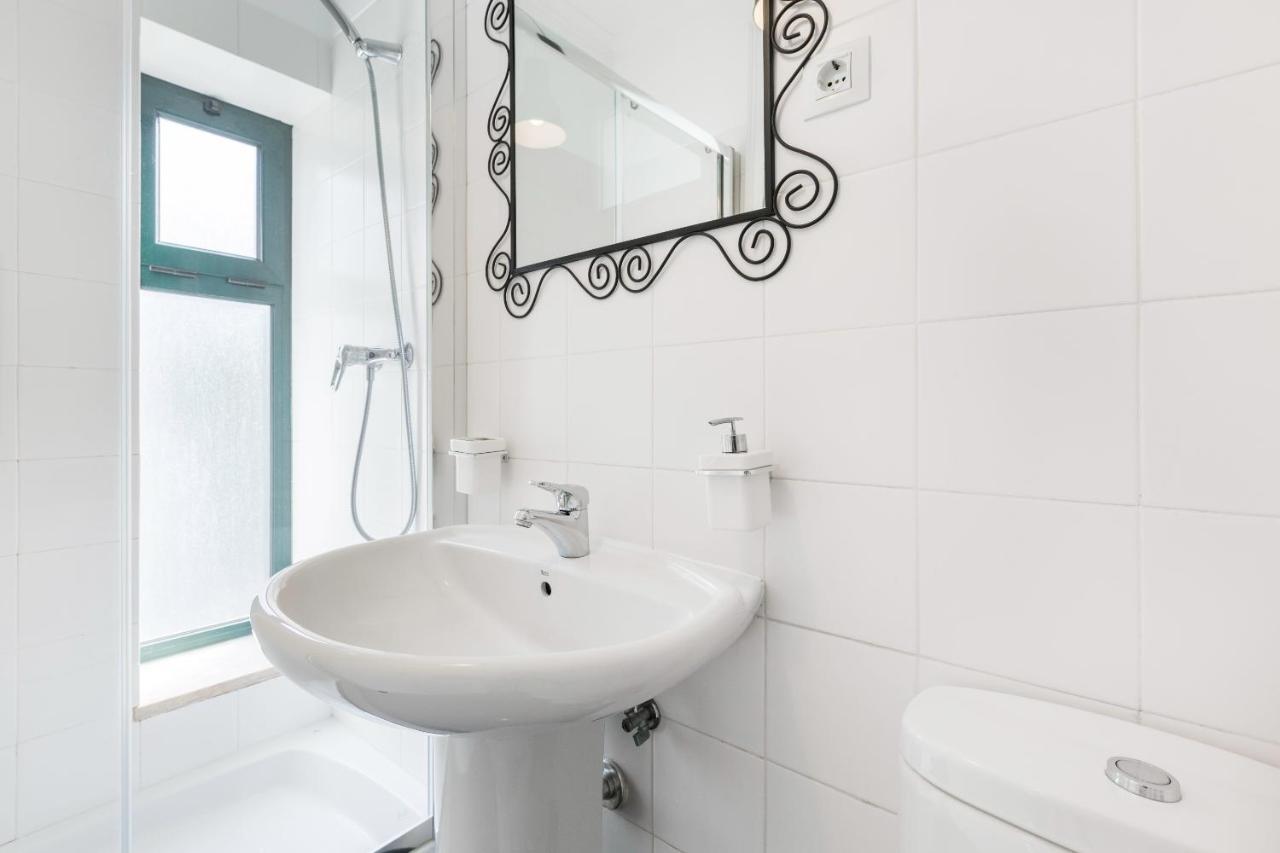 Stunning And Spacious Lofts Just By Graca And Alfama Lisbona Esterno foto
